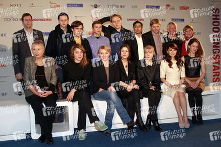 Shooting Stars 2012 und die Shooting Star Jury: Matt Mueller, Bill Skarsgard, Hilmar Gudjonsson, Max Hubacher, Jakub Gierszal, Riz Ahmed, Thure Lindhorst, Simone Baer, Ada Solomon, Marleen Gorris, Adele Haenel, Anna Maria Mühe, Ana Ularu, Antonia Campbell-Hughes, Annie Yi, Isabella Ragonese