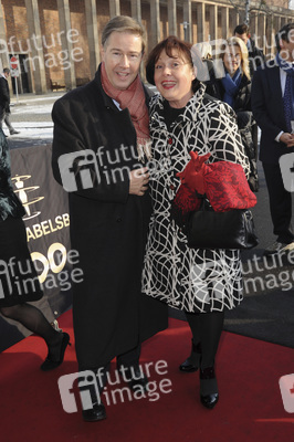 Ulrich Meyer, Georgia Tornow