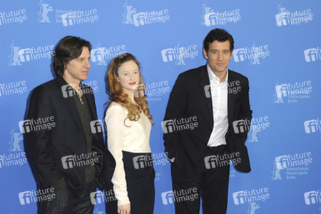 James Marsh, Andrea Riseborough, Clive Owen