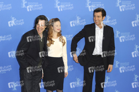 James Marsh, Andrea Riseborough, Clive Owen