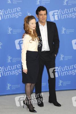 Andrea Riseborough, Clive Owen