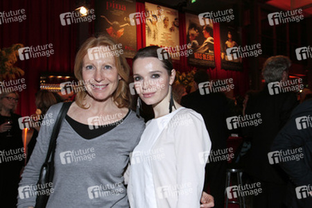 Maren Kroymann, Karoline Herfurth