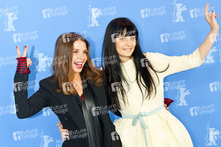 Victoria Abril, Labina Mitevska