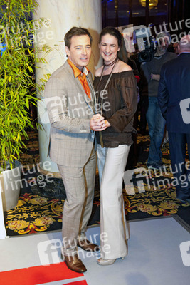 Jan Sosniok mit Freundin Nadine Möllers