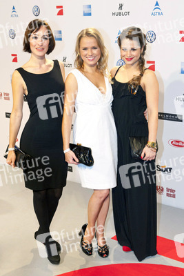 Maike von Bremen, Nova Meierhenrich, Gast