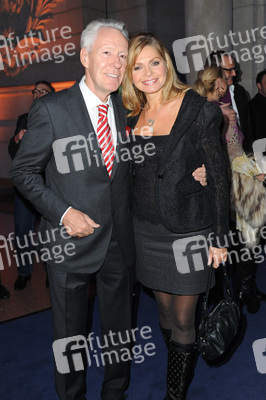 Egon F. Freiheit, Maren Gilzer