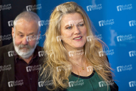 Mike Leigh, Barbara Sukowa