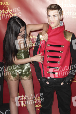 Sila Sahin mit Justin Bieber Wachsfigur