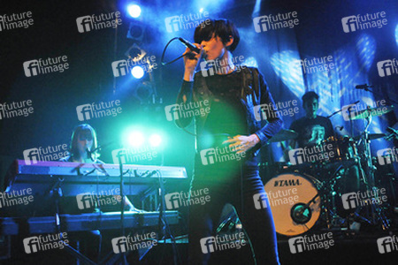 Heather Shannon , Hayley Mary, Nik Kaloper (The Jezabels)