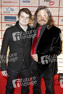 Leslie Mandoki mit Sohn Gabor