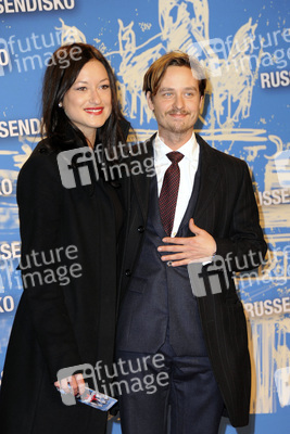 Tom Schilling und seine Freundin Annie Mosebach