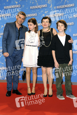 Wladimir Kaminer mit  Frau Olga, Tochter Nicole und Sohn Sebastian