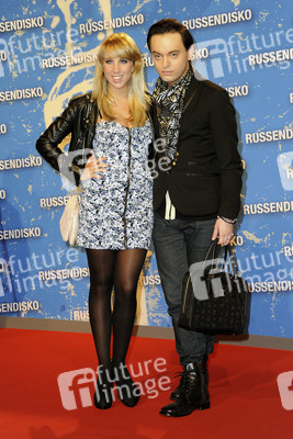 Annemarie Eilfeld, Julian F.M. Stoeckel