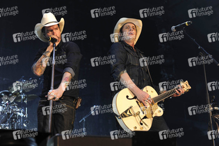 Alec 'Boss Burns' Völkel, Sascha 'Hoss Power' Vollmer (The BossHoss)