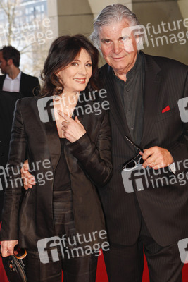 Iris Berben, Peter Simonischek