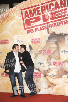 Hayden Schlossberg, Jon Hurwitz