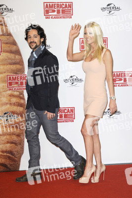 Thomas Ian Nicholas, Tara Reid