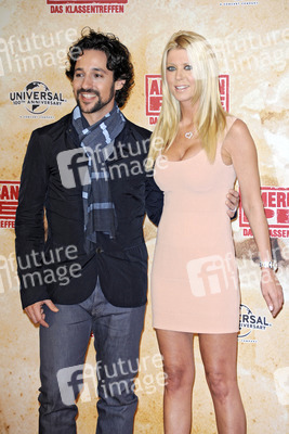 Thomas Ian Nicholas, Tara Reid