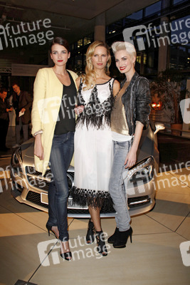 Johanna Gerber, Karolina Kurkova, Anika Scheibe