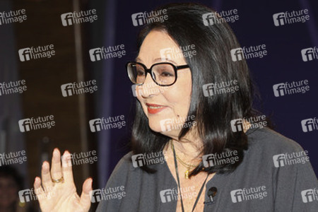 Nana Mouskouri
