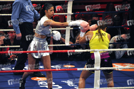 Micaela Schäfer, Indira Weis