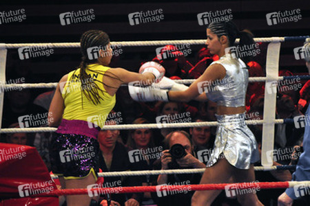 Indira Weis, Micaela Schäfer