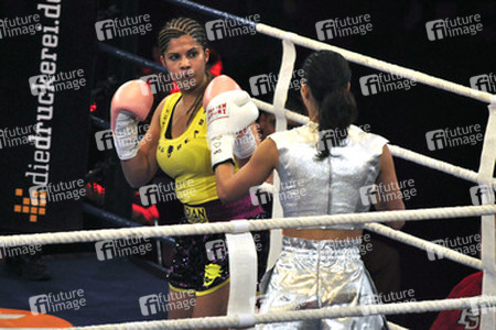 Indira Weis, Micaela Schäfer