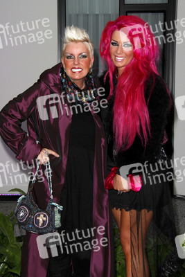 Claudia Gülzow, Yulie Kendra Gülzow