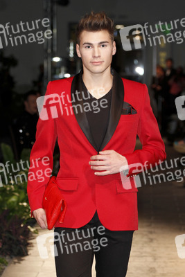 Julian Stoeckel Model