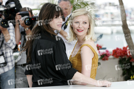 Charlotte Gainsbourg, Kirsten Dunst