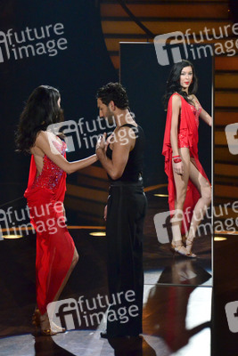 Rebecca Mir, Massimo Sinato