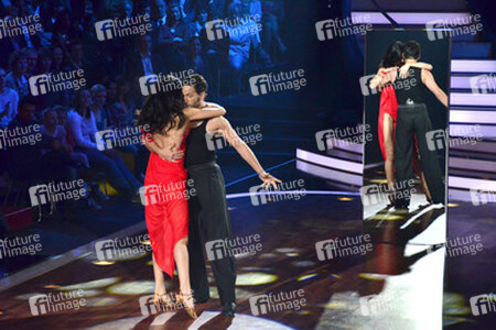 Rebecca Mir, Massimo Sinato