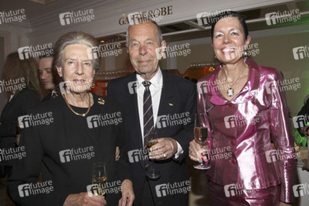 Sabine Sommerkamp-Homann mit ihren Eltern