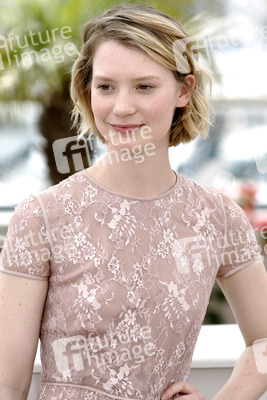 Mia Wasikowska