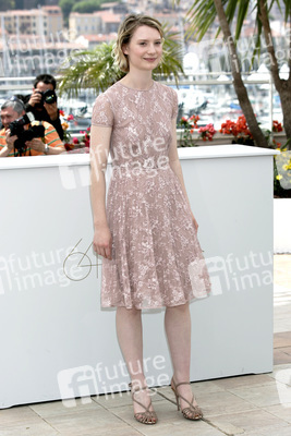 Mia Wasikowska