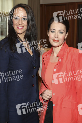 Daniela Delfs, Annika de Buhr