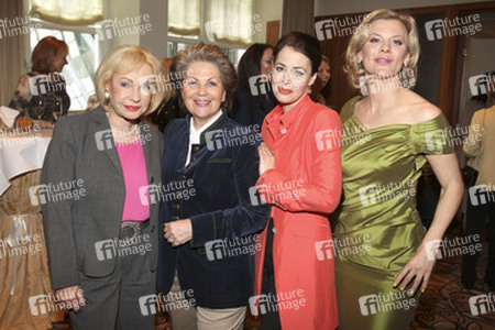 Dagmar Berghoff, Hannelore Lay, Annika de Buhr, Eva Habermann