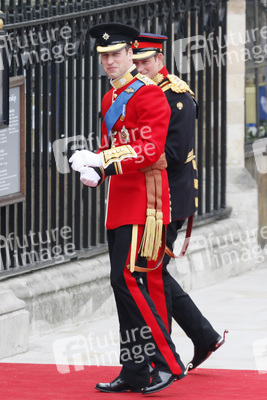 Prinz William Mountbatten-Windsor, Prinz Henry Mountbatten-Windsor