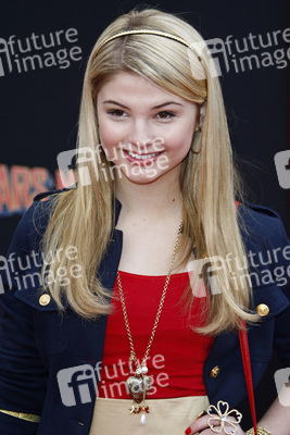 Stefanie Scott