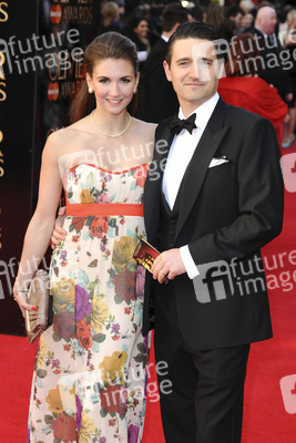 Summer Strallen, Tom Chambers