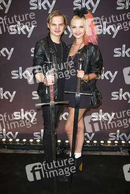 Wilson Gonzalez Ochsenknecht, Bonnie Strange