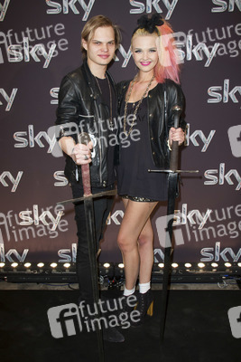 Wilson Gonzalez Ochsenknecht, Bonnie Strange