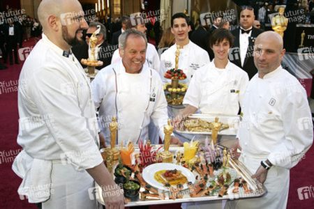 Wolfgang Puck mit Team