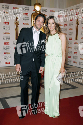 Kati Bellowitsch mit Begleitung