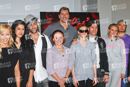 Isabel Edvardsson, Rebecca Mir, Massimo Sinato, Lars Riedel, Marta Arndt, Joana Ziummer, Christian Polanc, Magdalena Brzeska, Erich Klann