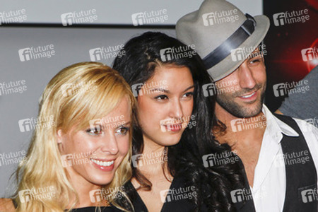 Isabel Edvardsson, Rebecca Mir, Massimo Sinato