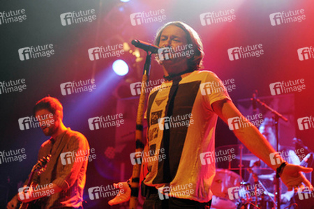 Jakob Nebel, Beukes Willemse, Paolo Serafini (Livingston)