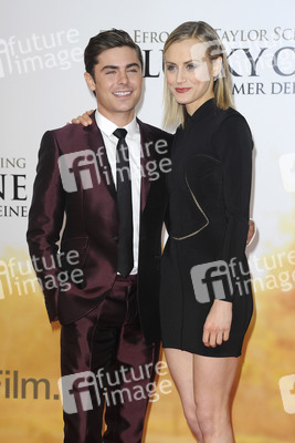 Zac Efron, Taylor Schilling