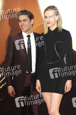 Zac Efron, Taylor Schilling