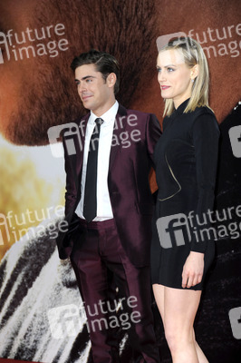 Zac Efron, Taylor Schilling